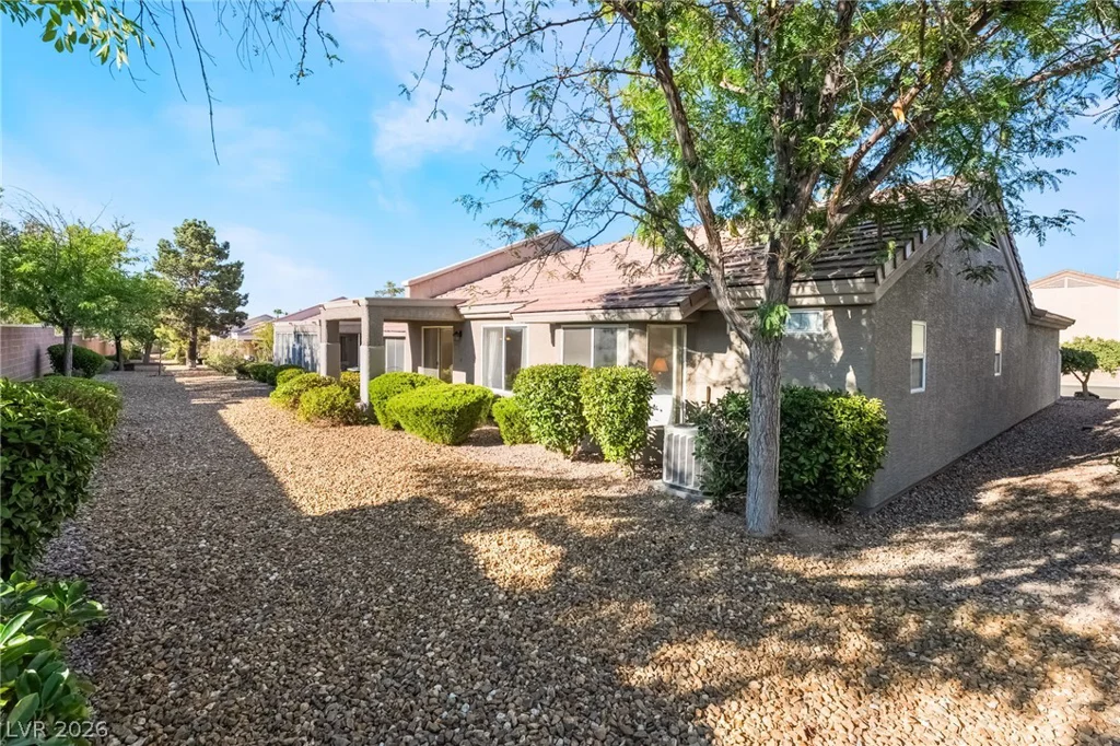 419 Golden State, Henderson, NV 89012
