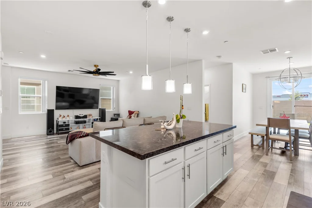 4219 Rancho Crossing, Las Vegas, NV 89130