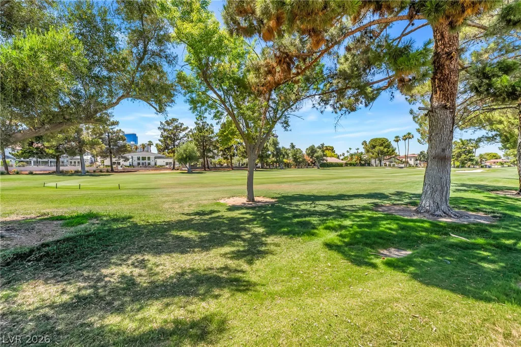 2985 Bel Air, Las Vegas, NV 89109