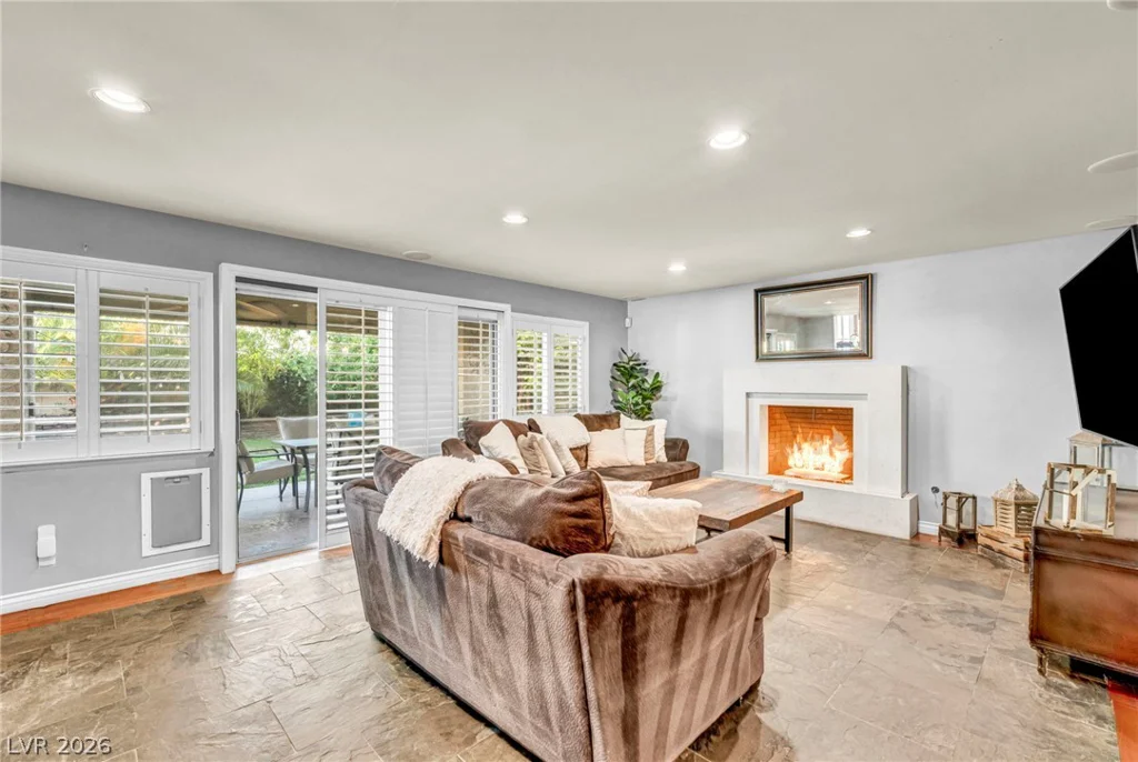 8701 Isola, Las Vegas, NV 89117