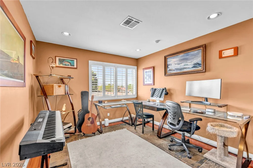 8701 Isola, Las Vegas, NV 89117