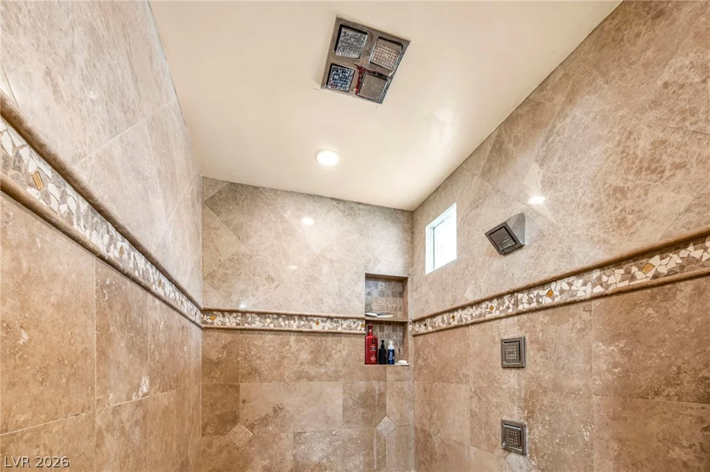 8701 Isola, Las Vegas, NV 89117