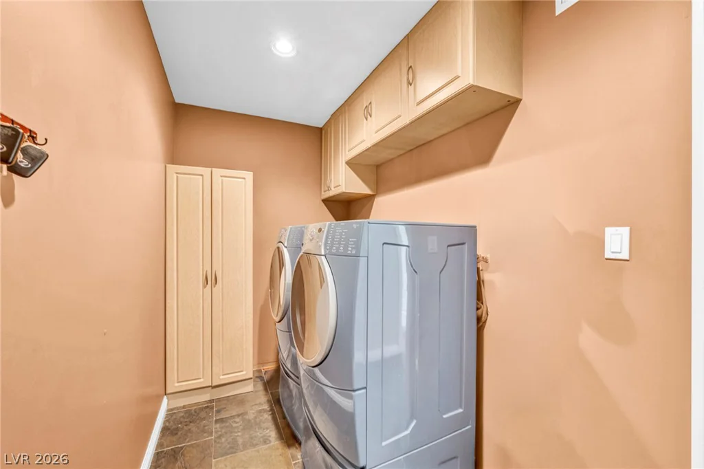 8701 Isola, Las Vegas, NV 89117