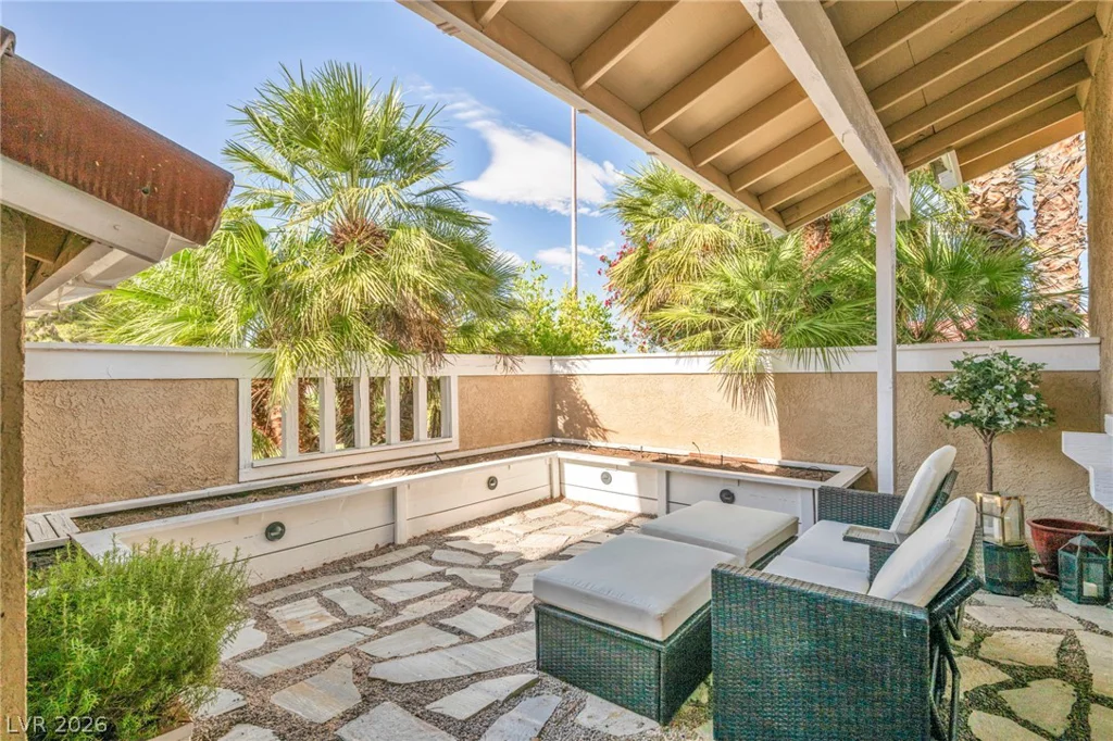 8701 Isola, Las Vegas, NV 89117