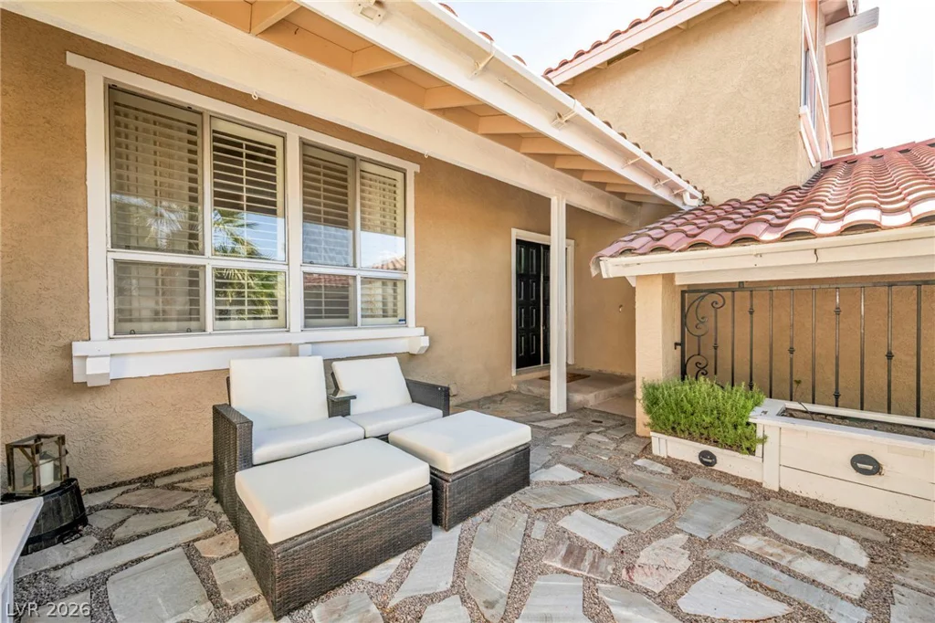 8701 Isola, Las Vegas, NV 89117