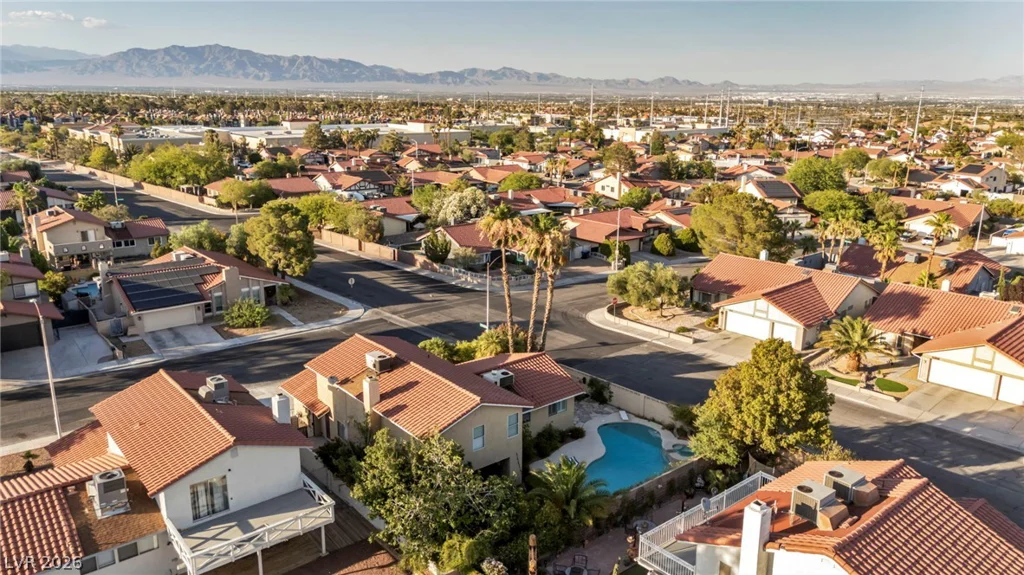 8701 Isola, Las Vegas, NV 89117