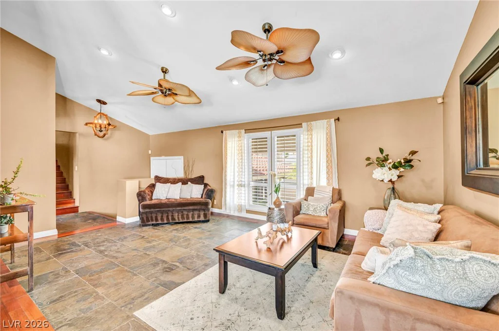 8701 Isola, Las Vegas, NV 89117