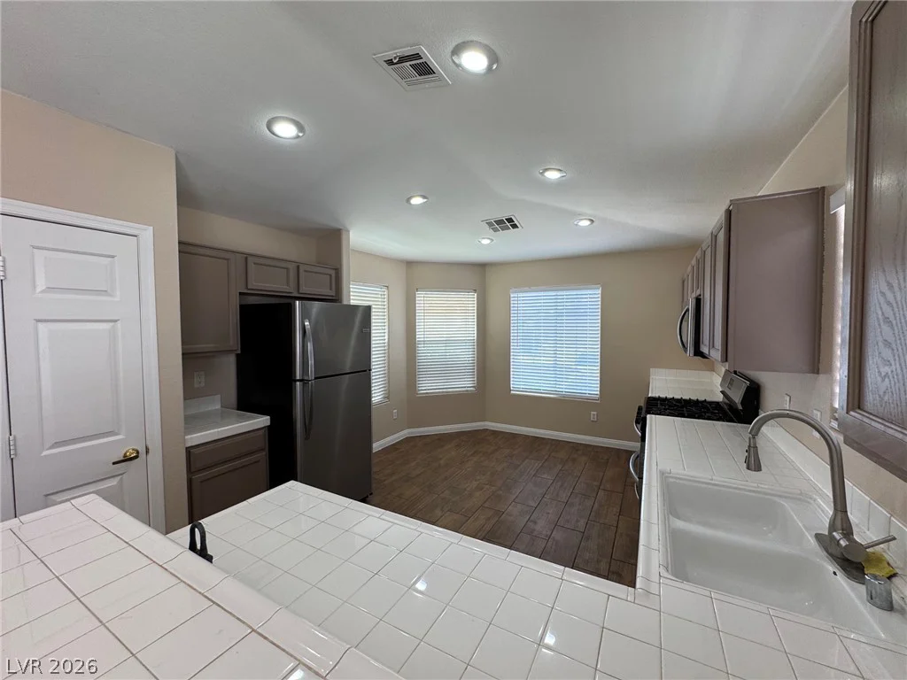 1574 Autum Hill, Henderson, NV 89052