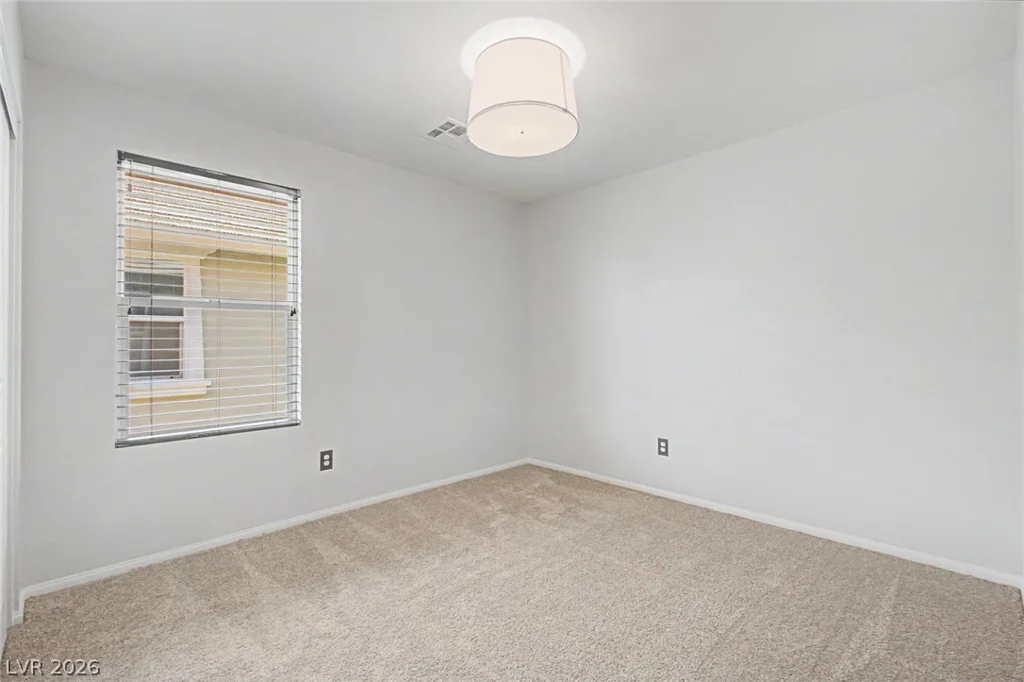 10290 Turia Gardens, Las Vegas, NV 89135