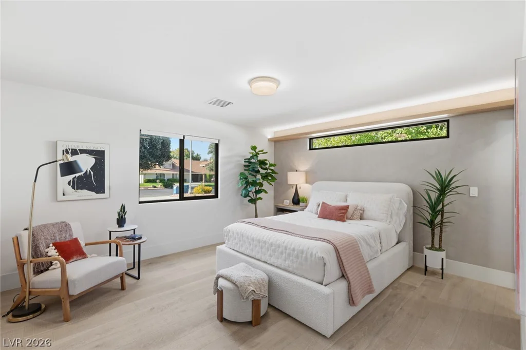 2401 Driftwood, Las Vegas, NV 89107