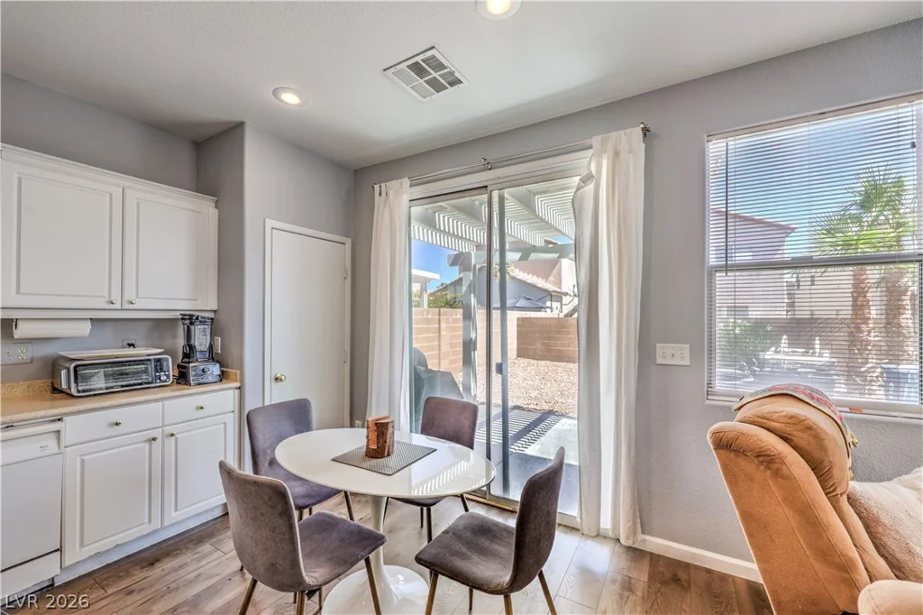6164 Haleh, Las Vegas, NV 89141