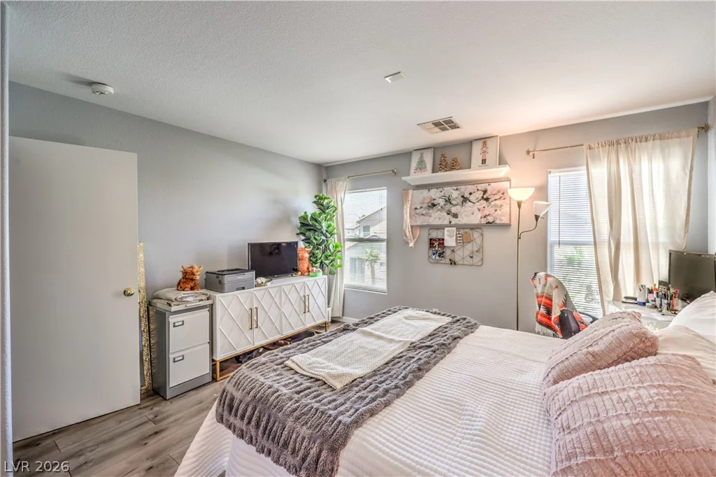 6164 Haleh, Las Vegas, NV 89141