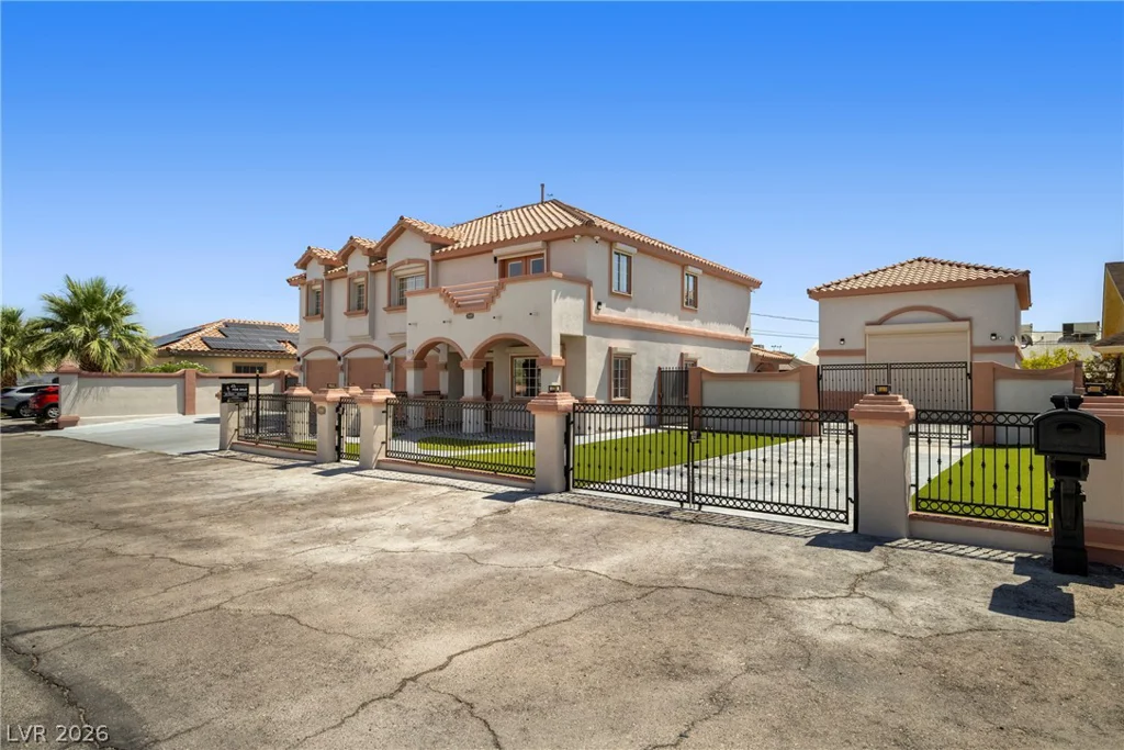 3440 Cox, North Las Vegas, NV 89032
