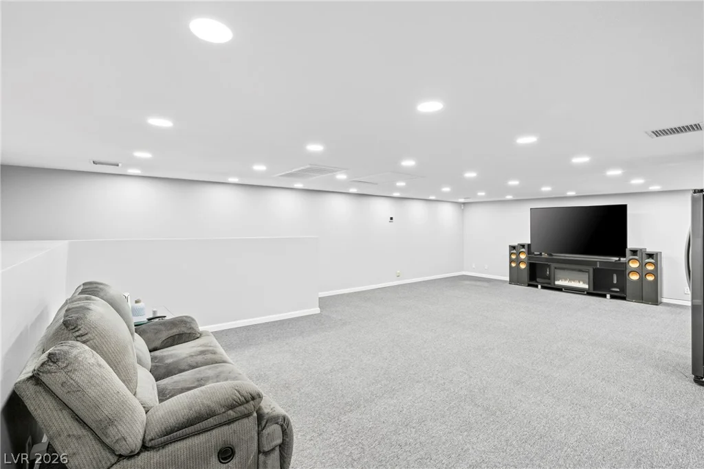 3440 Cox, North Las Vegas, NV 89032