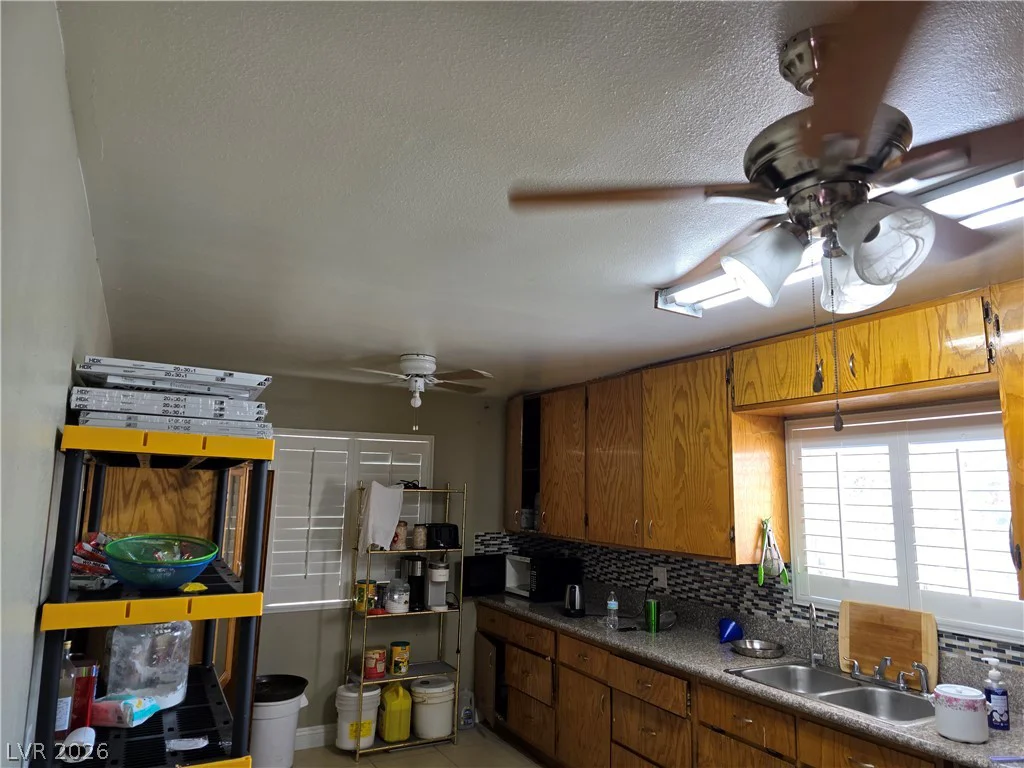 617 Slayton, Las Vegas, NV 89107