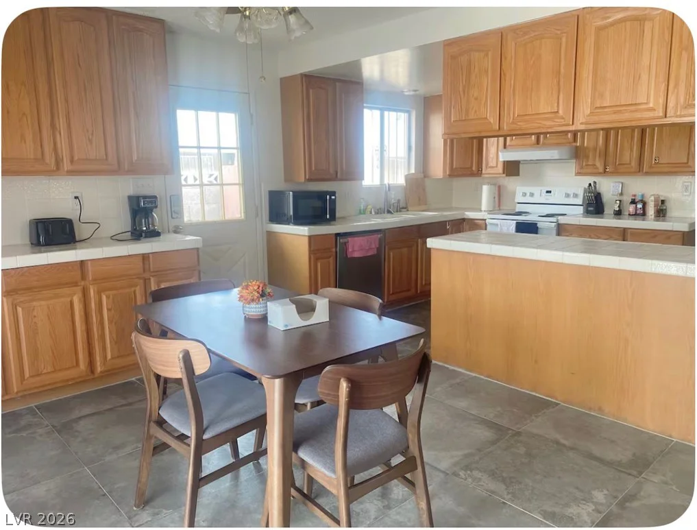 3316 Avalon, Las Vegas, NV 89107