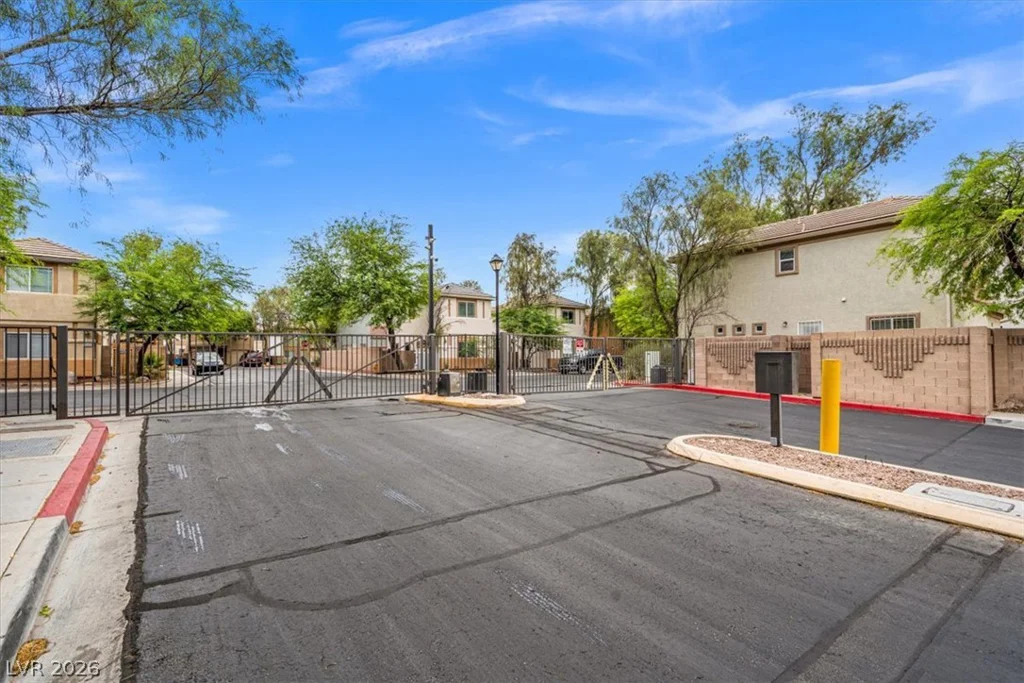 5153 Shreve, Las Vegas, NV 89156