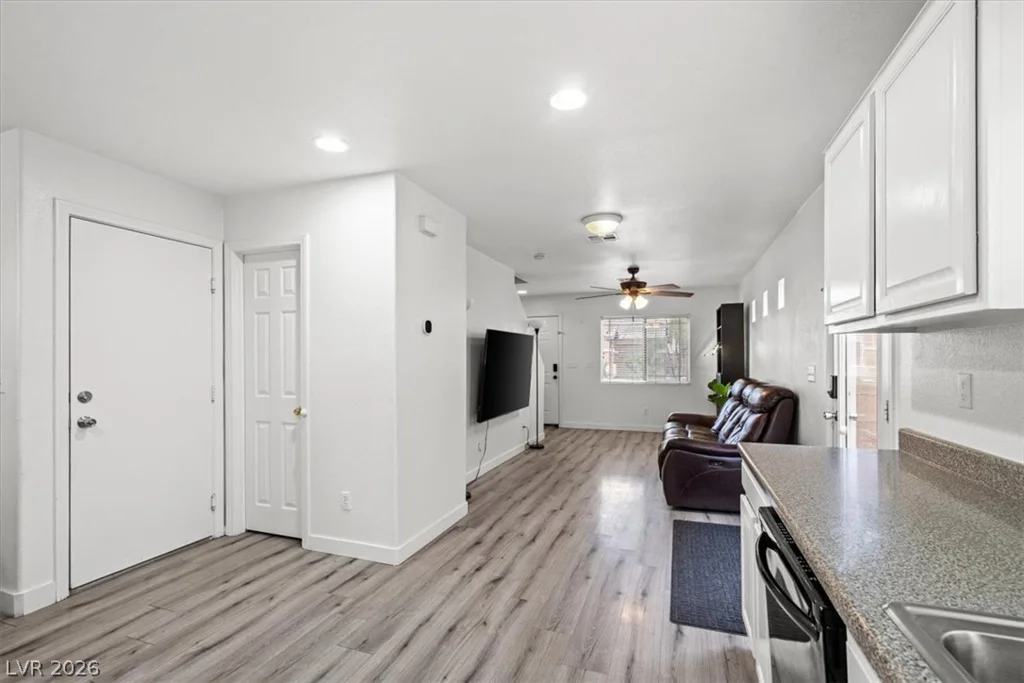 5153 Shreve, Las Vegas, NV 89156