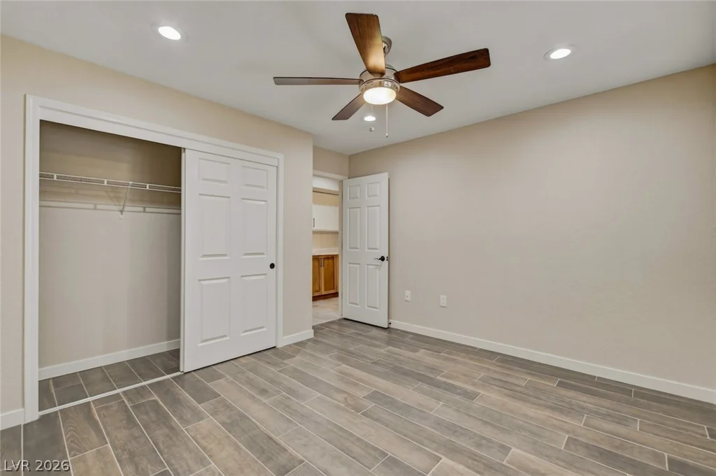 2733 McCoy, Las Vegas, NV 89134
