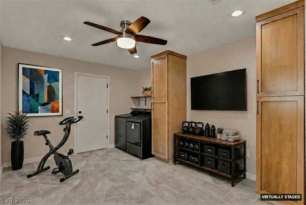 2733 McCoy, Las Vegas, NV 89134