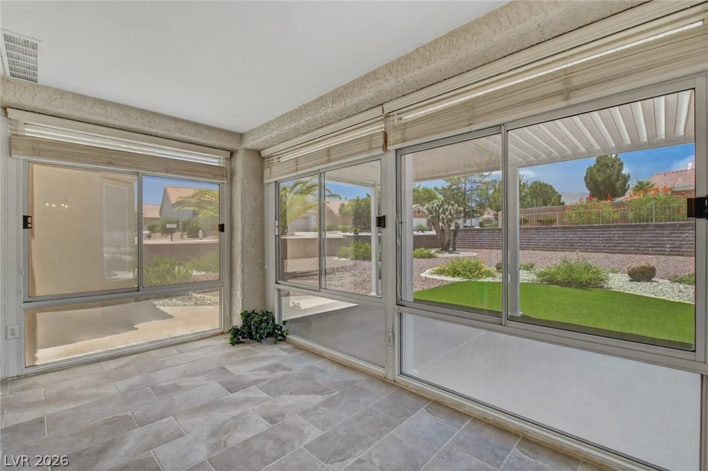 2733 McCoy, Las Vegas, NV 89134
