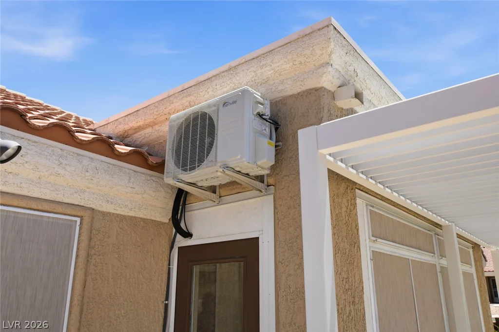 2733 McCoy, Las Vegas, NV 89134