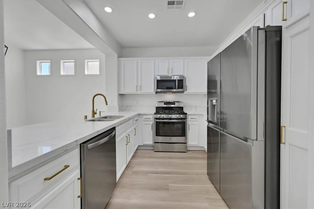 9521 Perennial View, Las Vegas, NV 89148