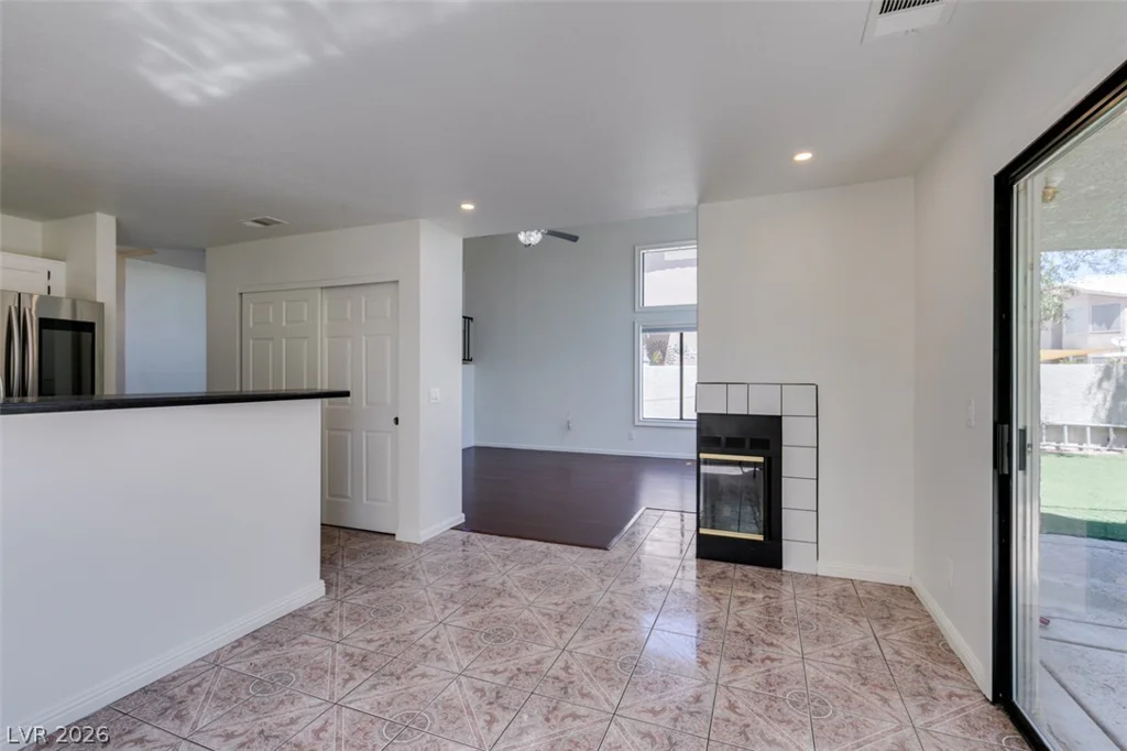 5650 Ruby Creek, Las Vegas, NV 89142