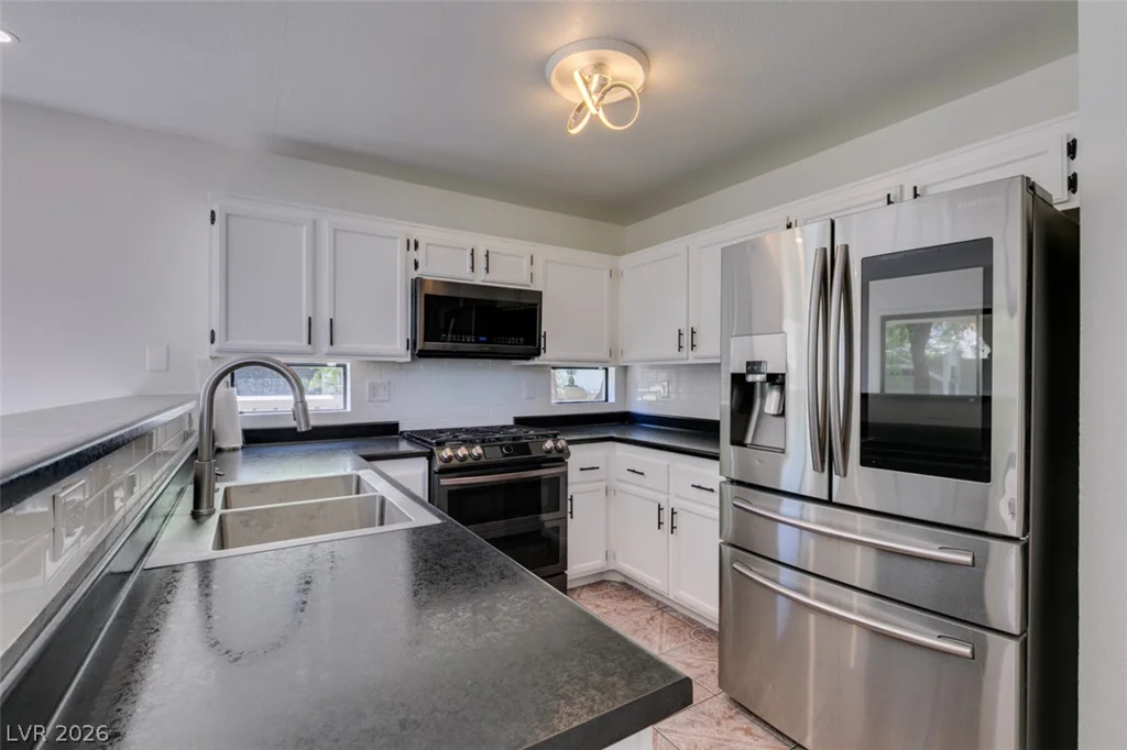 5650 Ruby Creek, Las Vegas, NV 89142