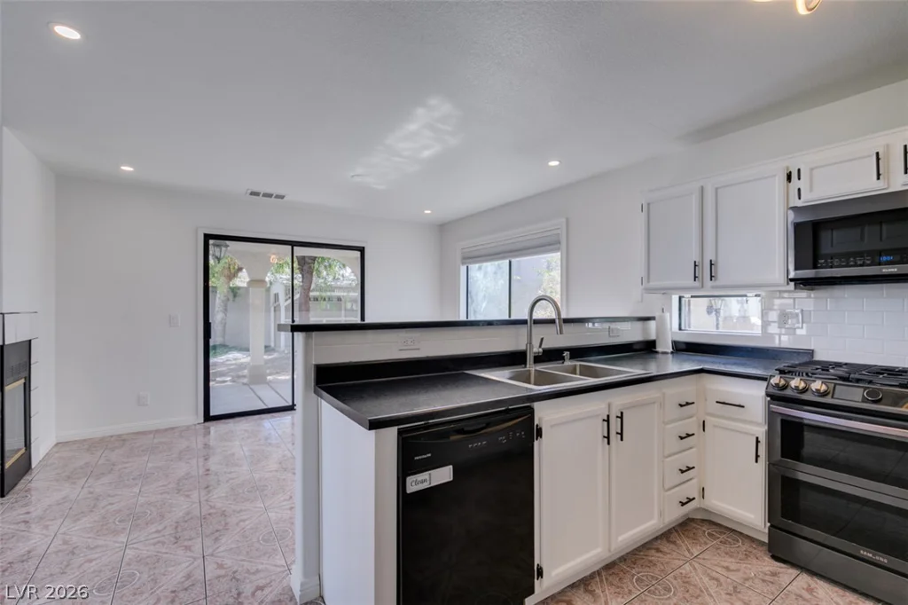 5650 Ruby Creek, Las Vegas, NV 89142