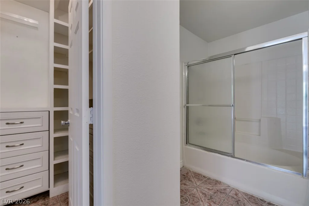 5650 Ruby Creek, Las Vegas, NV 89142