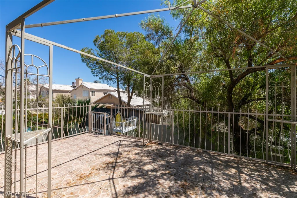 5650 Ruby Creek, Las Vegas, NV 89142