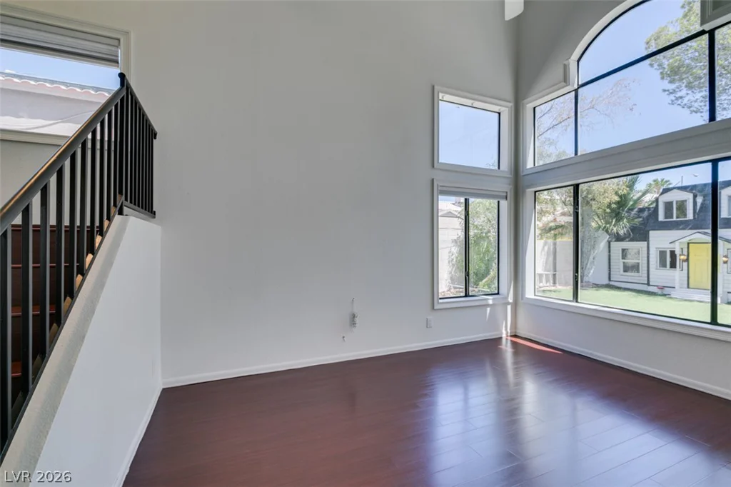 5650 Ruby Creek, Las Vegas, NV 89142
