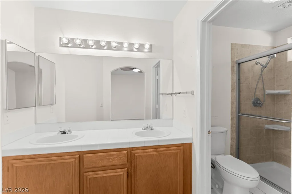 3704 Penedos, Las Vegas, NV 89147