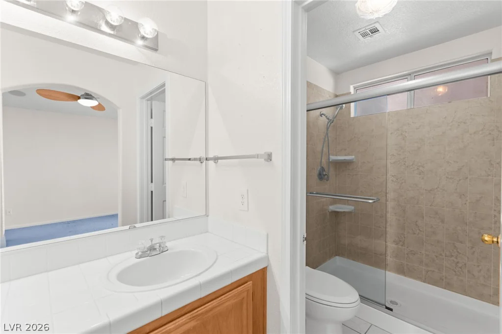 3704 Penedos, Las Vegas, NV 89147
