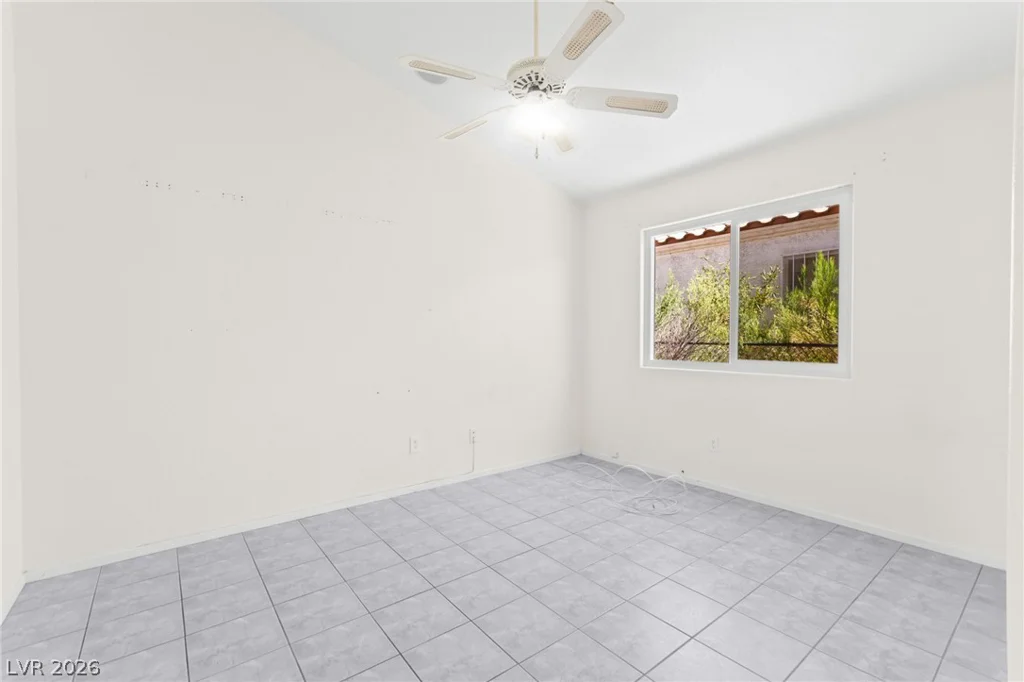 3704 Penedos, Las Vegas, NV 89147