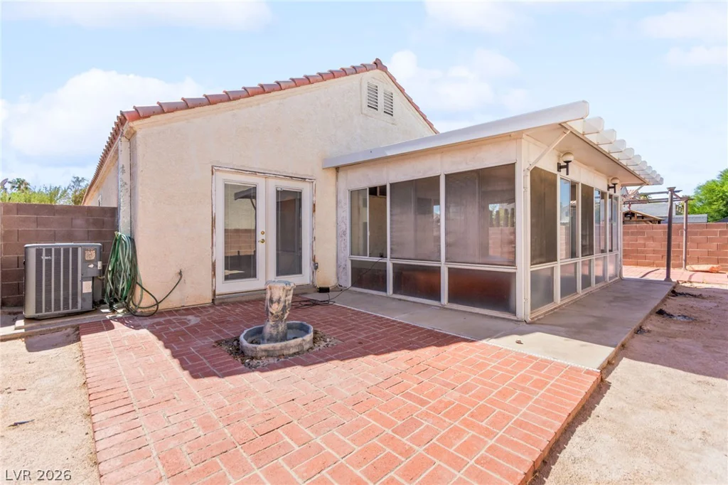 3704 Penedos, Las Vegas, NV 89147