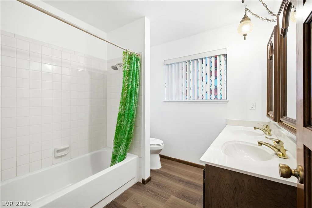 3596 Casey, Las Vegas, NV 89120