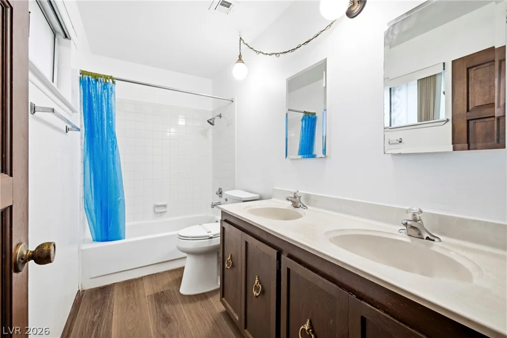 3596 Casey, Las Vegas, NV 89120