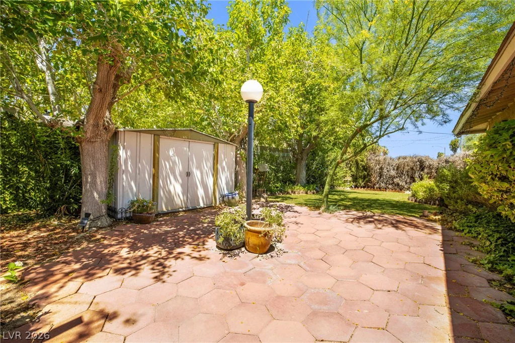 3596 Casey, Las Vegas, NV 89120