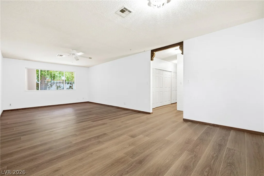 3596 Casey, Las Vegas, NV 89120