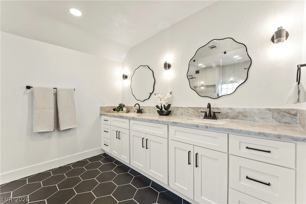 2736 Bayo, Las Vegas, NV 89102