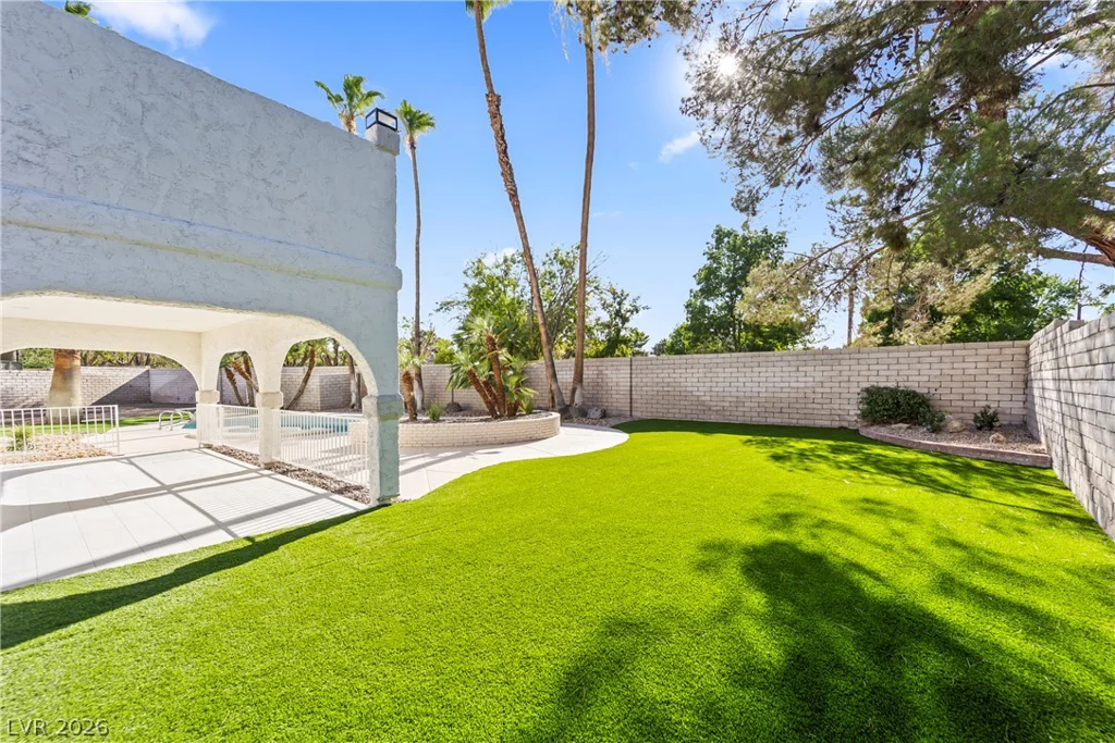 2736 Bayo, Las Vegas, NV 89102