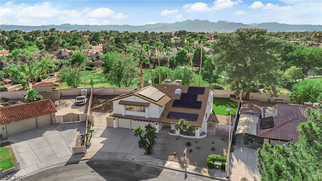2736 Bayo, Las Vegas, NV 89102