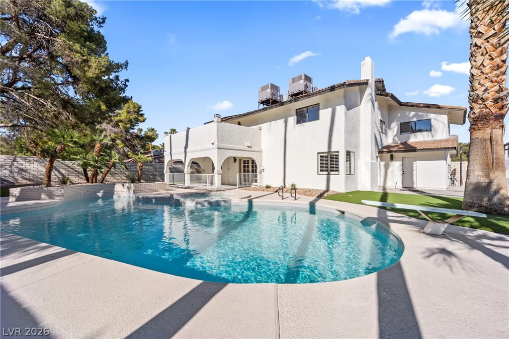 2736 Bayo, Las Vegas, NV 89102