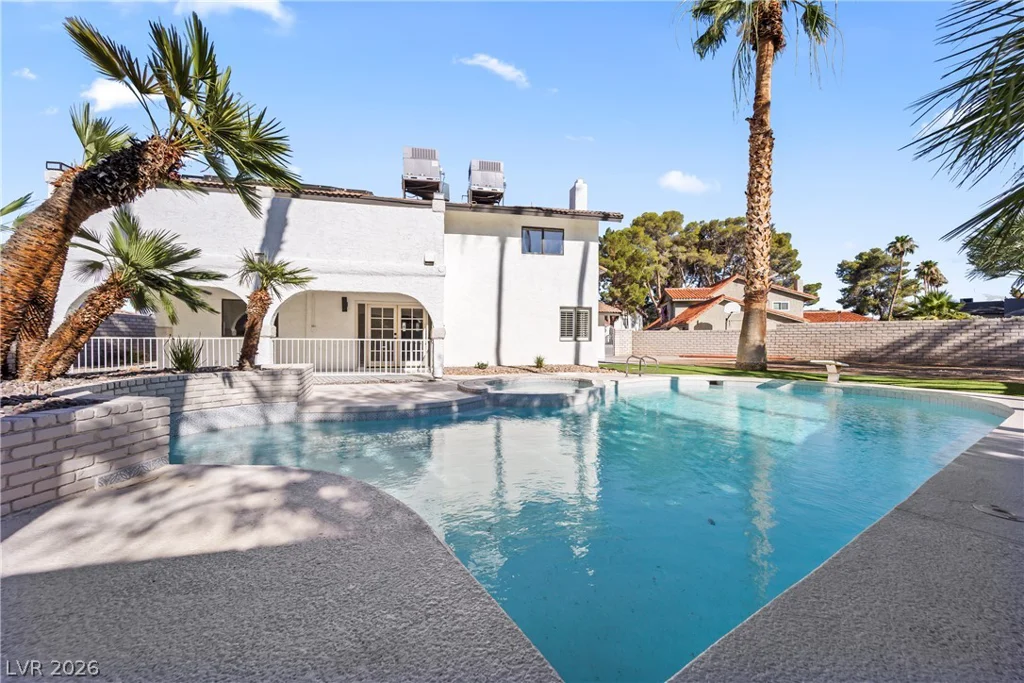 2736 Bayo, Las Vegas, NV 89102