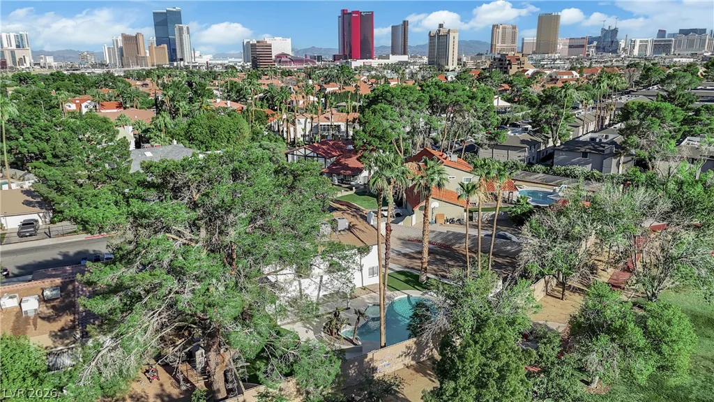 2736 Bayo, Las Vegas, NV 89102