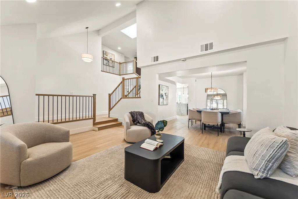 2736 Bayo, Las Vegas, NV 89102