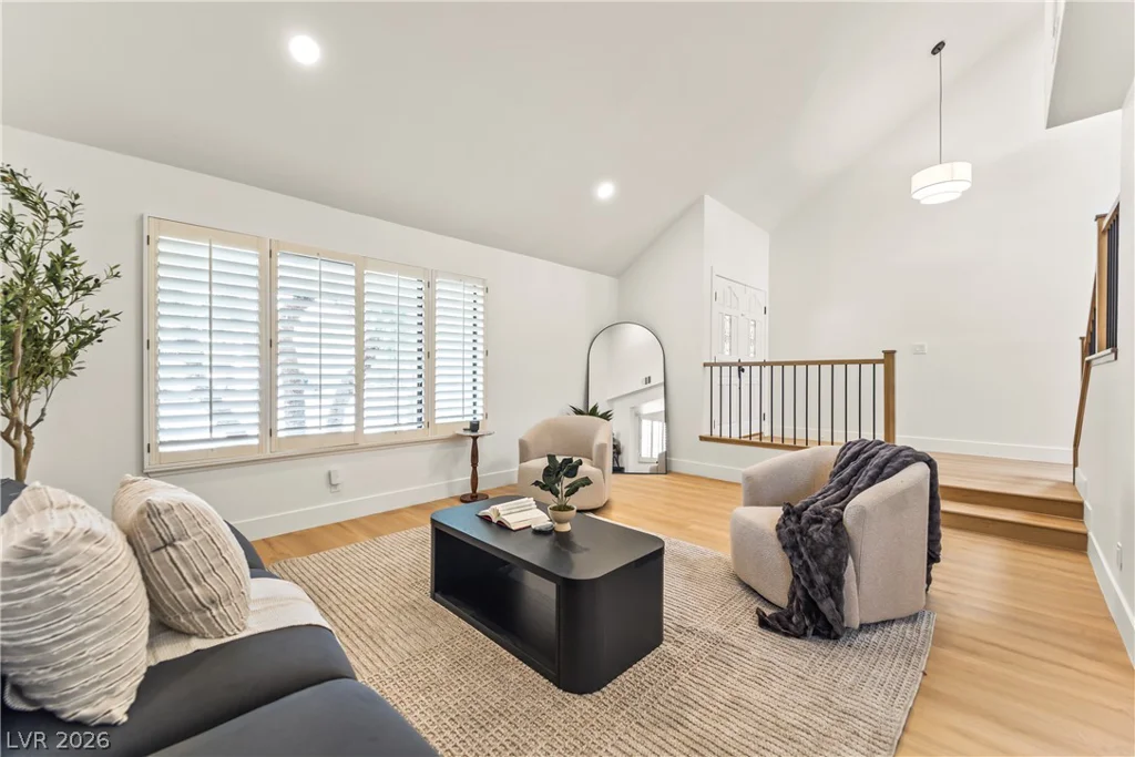 2736 Bayo, Las Vegas, NV 89102