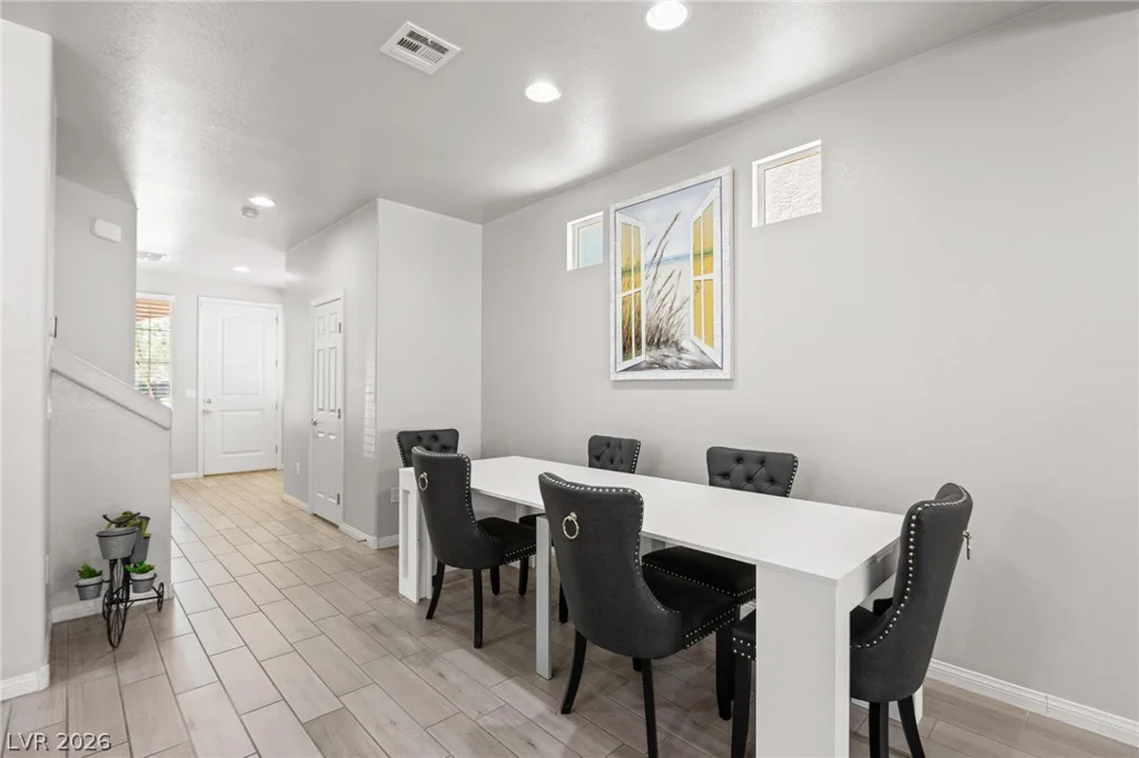 9804 Kodiak Island, Las Vegas, NV 89141